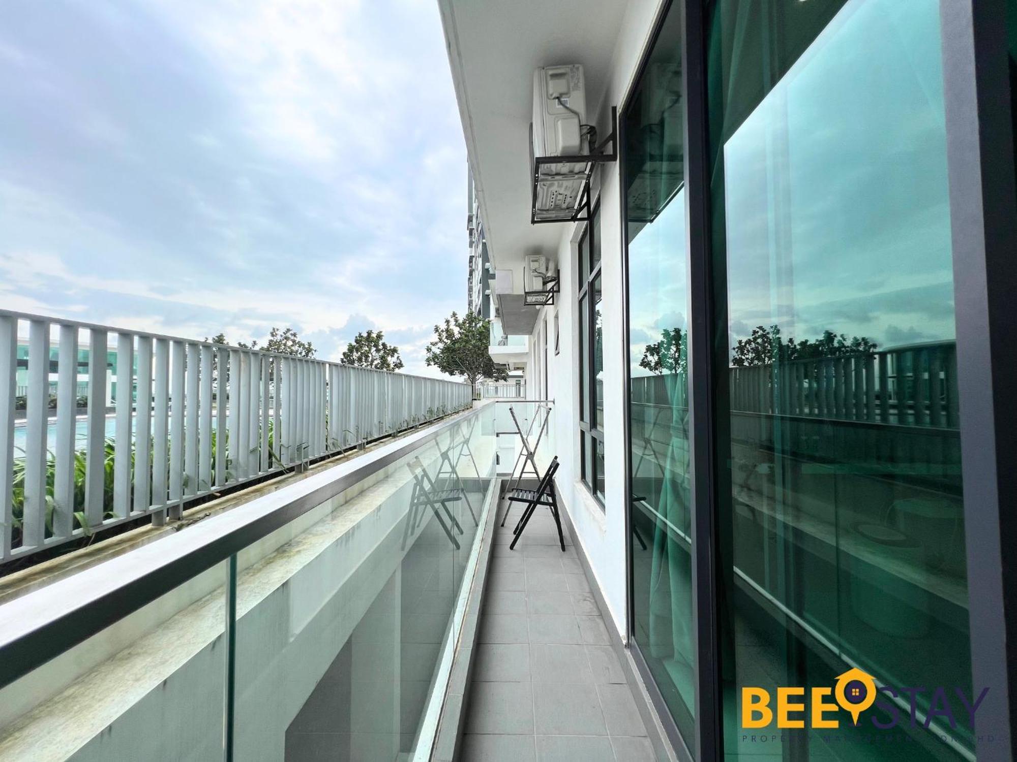 Apartmán New Listing Klang With Netflix Wifi Swimming Pool View Exteriér fotografie